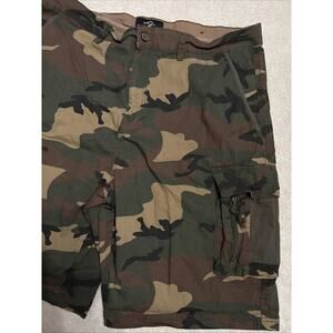 Beverly Hills Polo Club Camo Cargo Shorts Casual Active Size 42